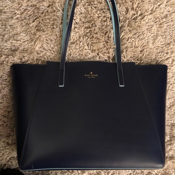 kate spade Handbags - Kate Spade Tote